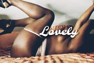 Real pics..grown woman..no str... - Image 3