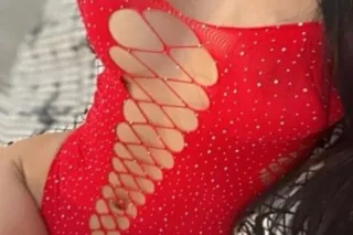 Latina hot - Image 2