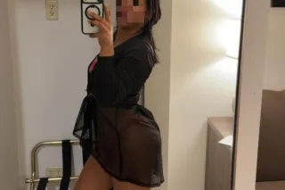 Ximena🍑🍆💦 Moments of passion and tenderness in the city of the sun🍆💦 - Image 2