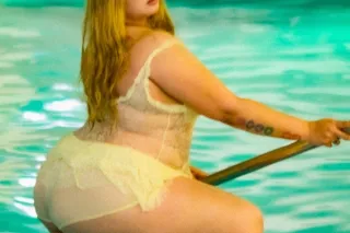 middle eastern princess 💋💋💋 - Image 1