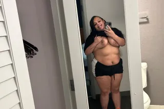 Wet Pussy Deep throat Special Qv $80 - Image 4