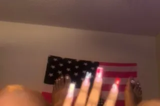 pretty 🥰 brown 🍫 young 💃🏽 & sexyy - Image 1